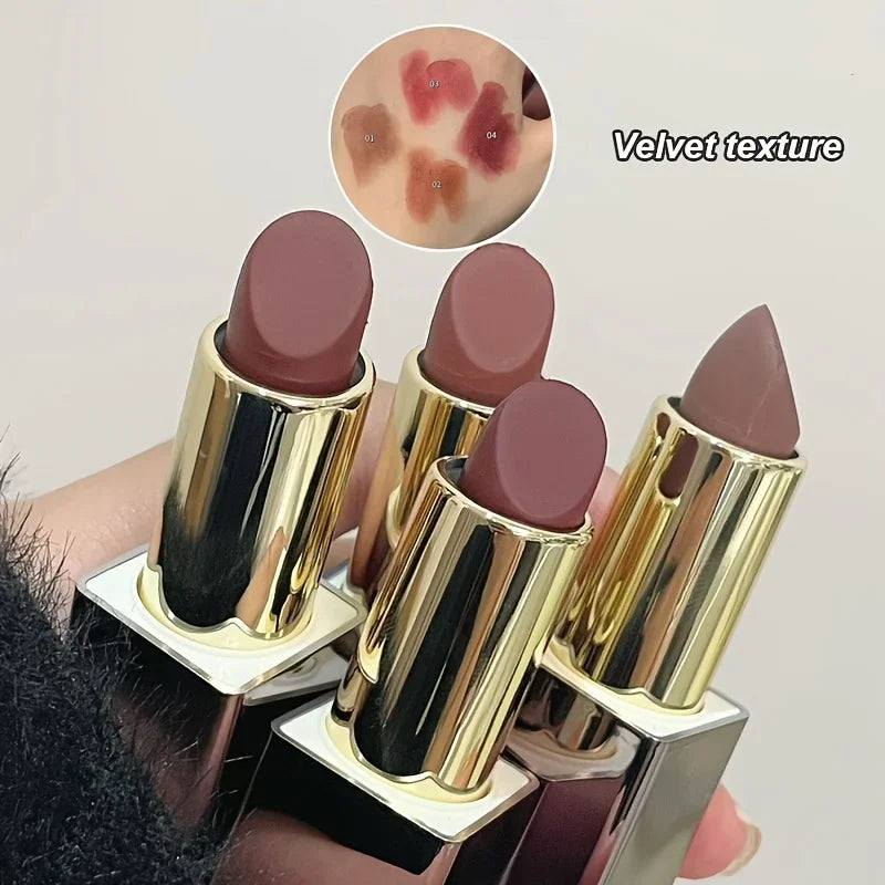 Available in 3 shades Matte Lipstick Matte Velvet Waterproof Non-fading lip gloss that enhances color and brightens lips Suitabl