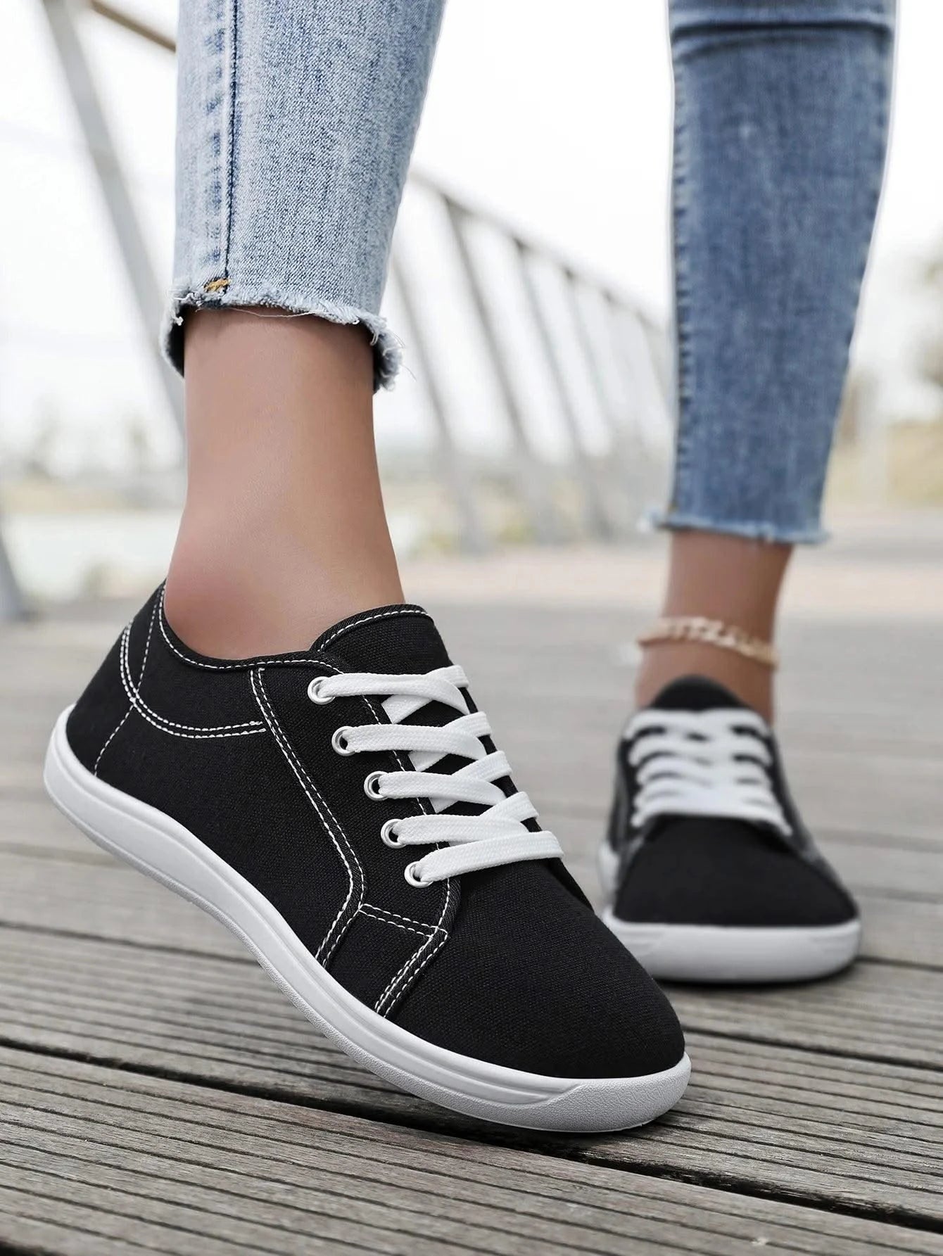 Wide-Toe Walking Shoes for Summer, Breathable, Bunion, Widened, Fattened, Valgus, Swollen Feet, Wide Feet, Not Tiring Feet, Lightweight Sports Shoes for Men and Women