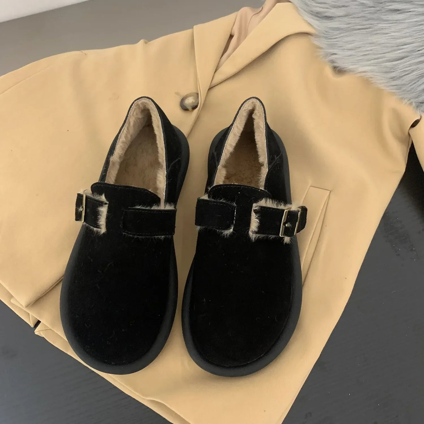2024 New Women Sneakers Comfortable Breathable Loafers Casual Flats Shoes Lightweight Designer Sneakers Women Shoes for Women