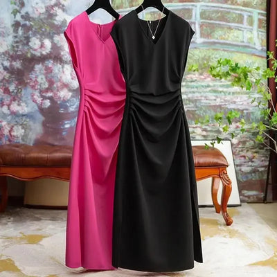 Little black dress with French waist cinching for slimming and high-end Hepburn style formal occasion dress for women in summer