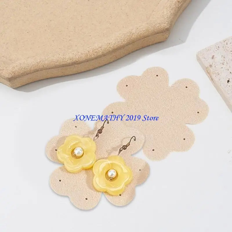 F42F 10PCS Travel Friendly Felt Jewelry Organizers Portable Jewelry Storage Pads Perfect for Storing Earrings and Necklaces