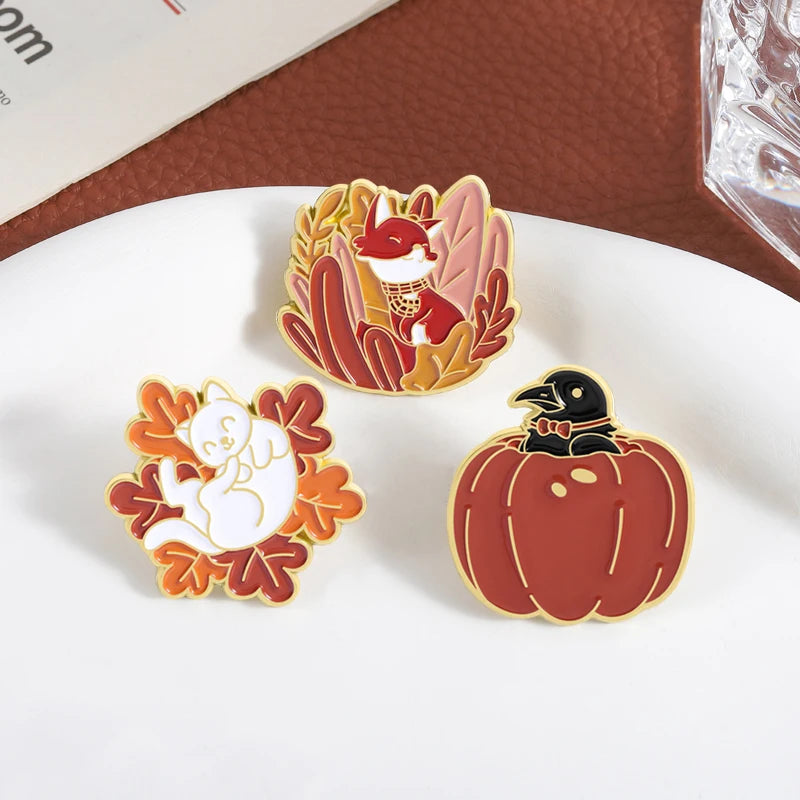 Thanksgiving Cute Cat Fox Lying On Maple Leaves Enamel Pins Cartoon Crow Pumpkin Metal Brooches Lapel Badge Jewelry Friends Gift