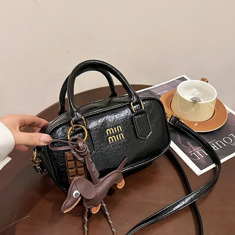 2025Designer Women's Handbag Minimalist Style Shoulder Crossbody Bag Luxury Versatile Bag for Office Party Travel Elegant Ladies