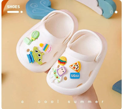 2023 Clogs  Boys Girls Summer Kids Children's Hole Shoes Infant Indoor Slippers Non-Slip Beach Sandals Toddler Home Shoes Baby