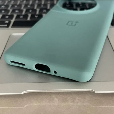 For OnePlus 12 Original Phone Case Ultra Slim Soft Back Case Shockproof Matte Luxury Rubber Skin Cover Funda Anti-Fingerprint