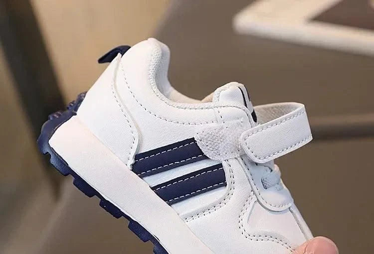 Children's Sports Shoes Toddler Breathable Non Slip Comfort Sneakers Lightweight Hook and Loop Soft Sole Running Casual Shoes