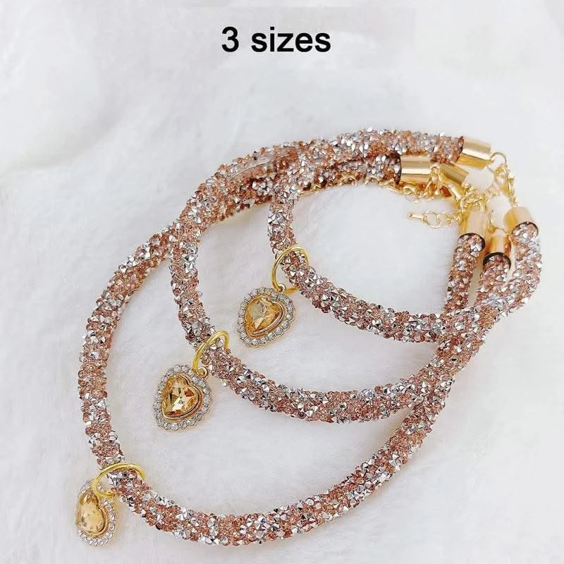 Adjustable Pet Necklace Cat Dog Collar with Diamond Zircon Heart Pendant Jewelry Luxury Metal Puppy Collars Dog Accessories