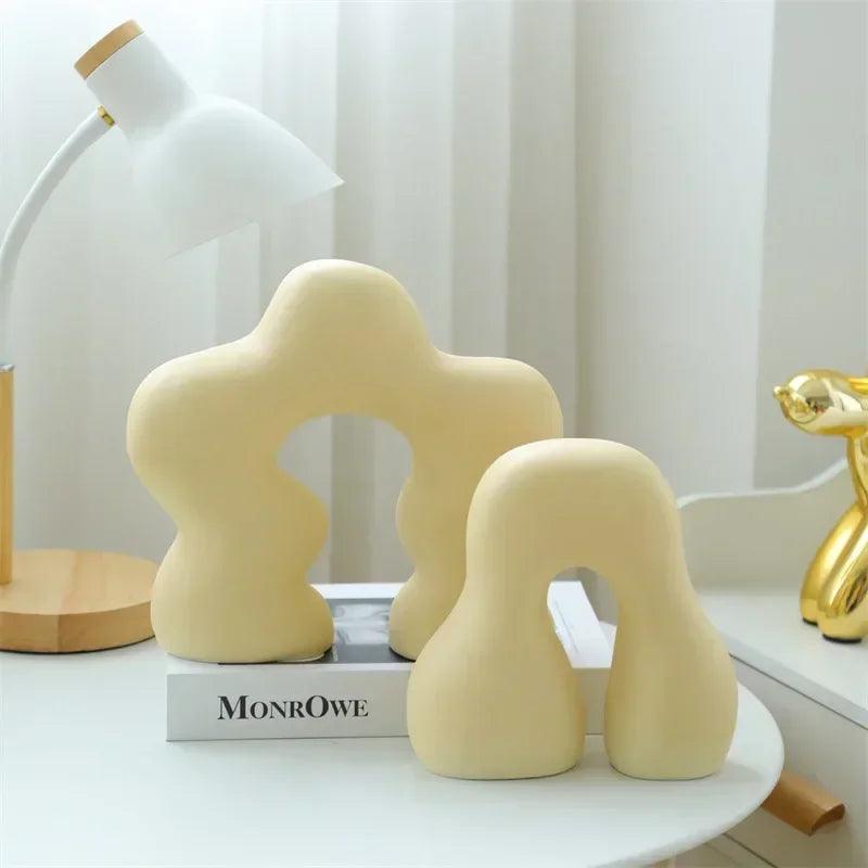 Classical ceramic ornaments home decor white and black decoration nordic special-shaped modern minimalist