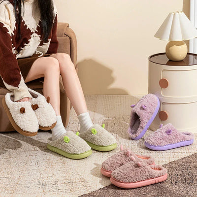 Cozy Warm Winter Indoor Slippers for Women 2025 New House Cute Plush Cotton Shoes Woman Soft Non Slip Fuzzy Home Slippers Couple