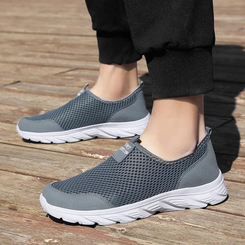 Summer Sneakers Men Shoes Breathable Mesh Lightweight Walking Casual Shoes Slip-On Driving Men's Loafers Zapatos Casuales
