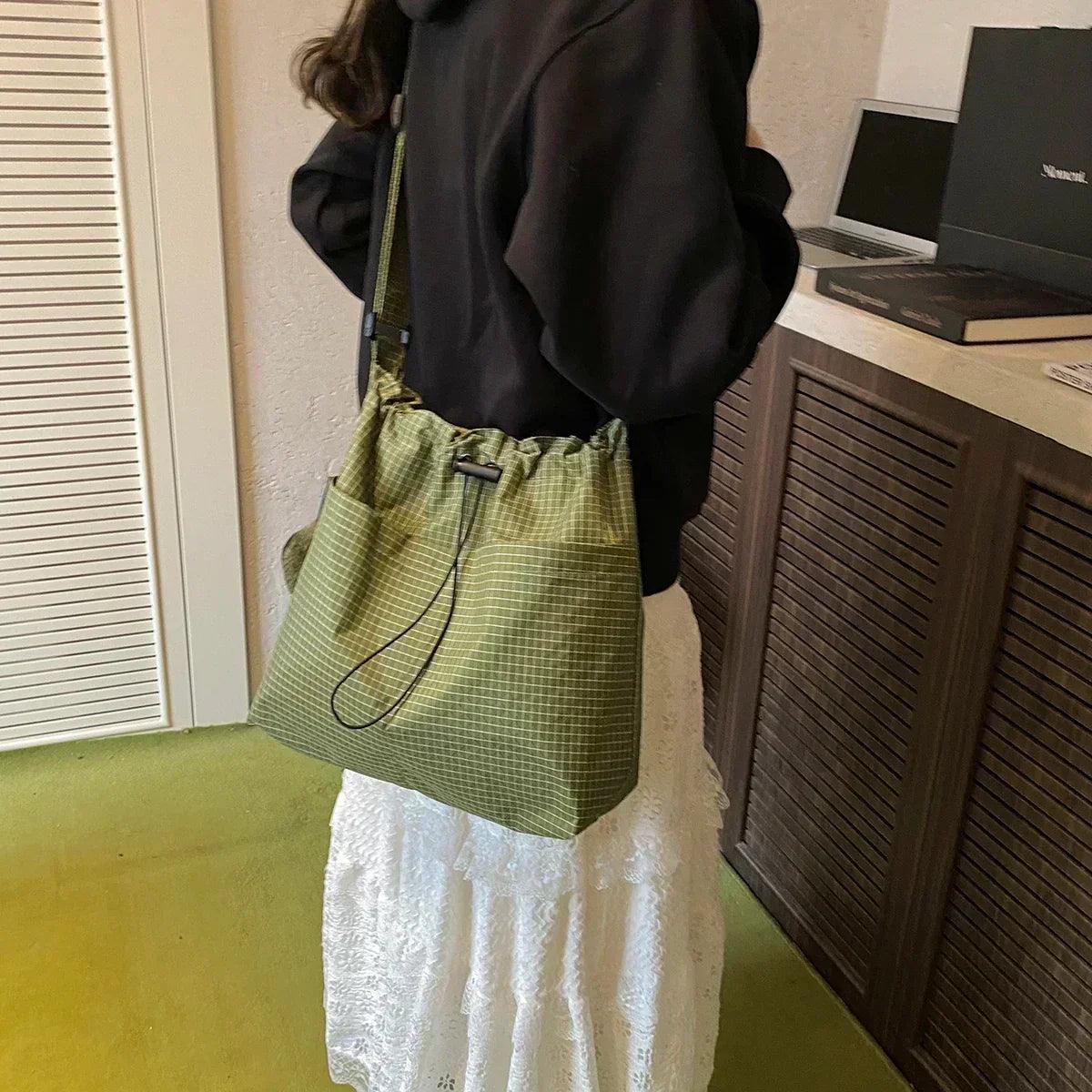 Handbags for women. Leisure big bag female 2025 new fashion cloth shoulder large capacity tote commuter messenger