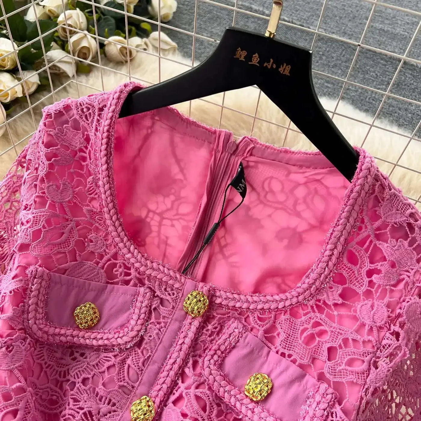 Designer 2025 Summer Pleated Chiffon Lace Long Dress Women Flower Embroidery Gold Button Belt Evening Party Dresses Wedding Robe