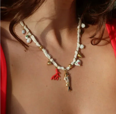 Handmade Scarf Choker Necklace for Women Girls New Fashion Fish Baroque Pearl Pendant Necklace Bohemian Vacation Necklace Gifts