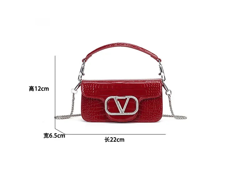 Elegant Tote Handbag for Women, Soft Leather Shoulder Bag, Famous Designer Style Piece