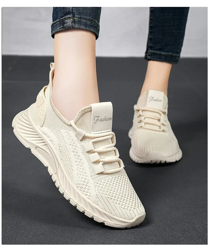 2025 Designer Women Casual Sneakers Sports Shoes Fashion Brand Lace Up Loafers Female Knitted Mesh Breathable Shoes for Women