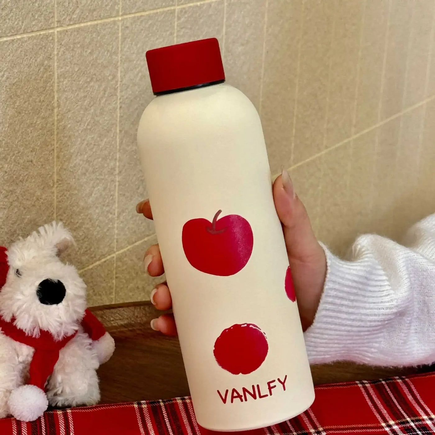 Personalized Stainless Steel Drinkware - 500ml Wine Tumbler with Lid - Custom Bridesmaid Gift - Wedding Party Favors - Insulated