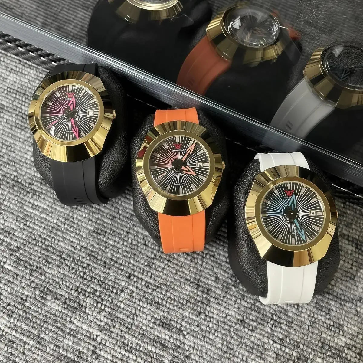 Premium High-End Fashion Quartz Men's Watch – Waterproof, Date Display, Comfortable Imported Rubber Strap