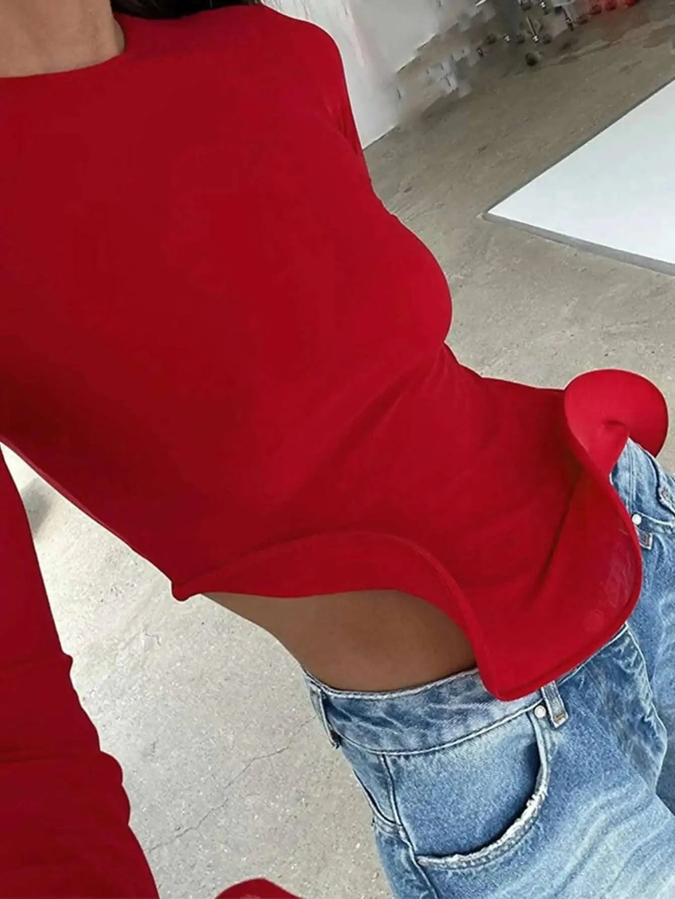 Red ruffles crop top for women