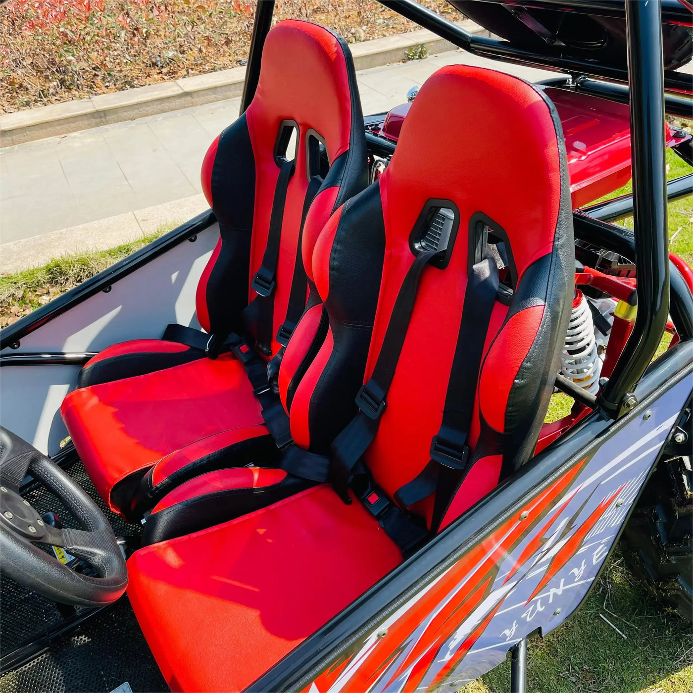 300cc China Snowmobile With 80km/h Speed Electric Start 10 Inch Aluminum Tire Four Stroke Air-Cooled Snow Scooter Snowmobiling