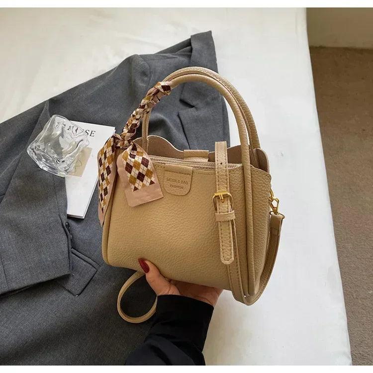 2025 new women’s handbag trendy bucket bag luxury stylish shoulder crossbody purse versatile casual tote designer ladies