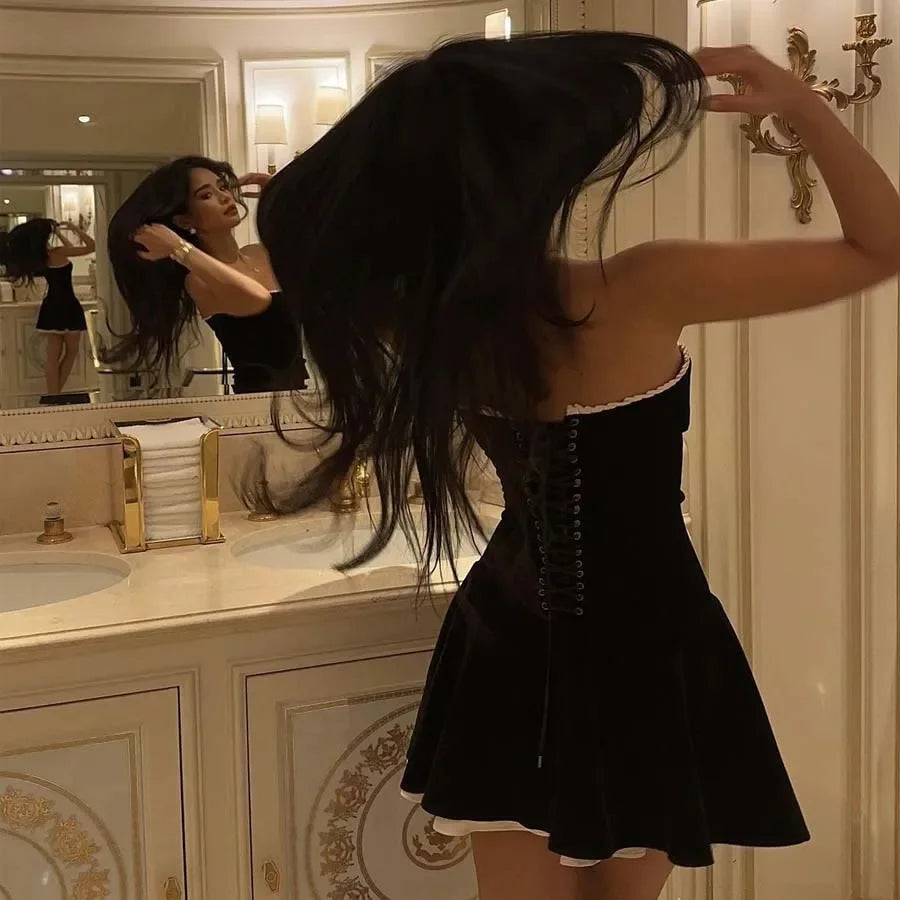 YENKYE Black Strapless Christmas Dress Sexy A Line Vintage Velvet Party Mini Dresses Elegant Women Dresses