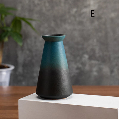 Small Ceramic Vase for Flowers Plants,  Matte Vases for Modern Table Shelf Home Decor Wedding  Frosted Elegant Ceramic Vase