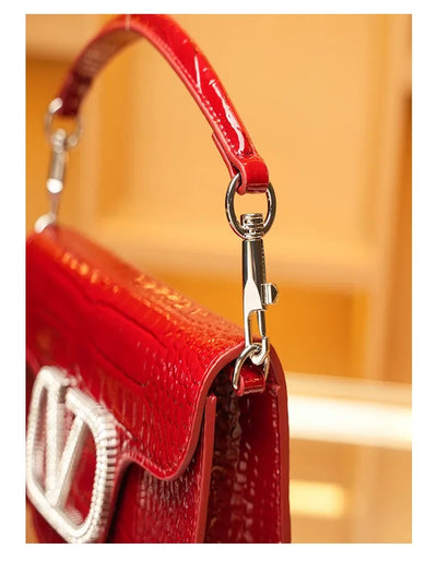 Elegant Tote Handbag for Women, Soft Leather Shoulder Bag, Famous Designer Style Piece