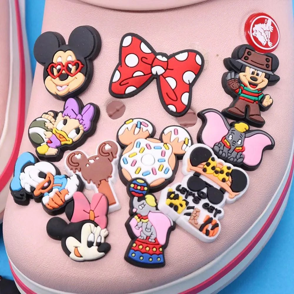 10-40pcs Disney Mickey Minnie Cartoon PVC Shoe Charms Fit Wristbands DIY Sandal Hole Kids Shoes Buckle Ornaments Party Gift