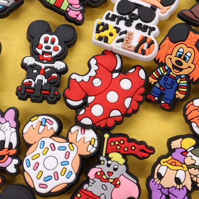 10-40pcs Disney Mickey Minnie Cartoon PVC Shoe Charms Fit Wristbands DIY Sandal Hole Kids Shoes Buckle Ornaments Party Gift