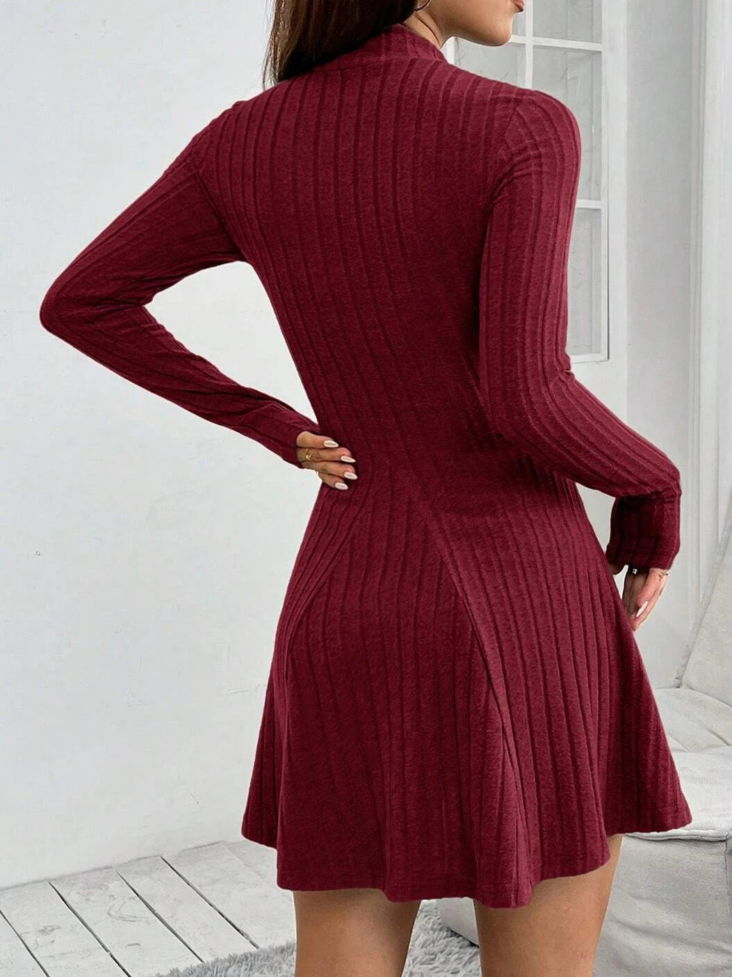 Wine red semi-turtleneck knitted dress for women, long sleeves, slim fit, waist-cinching, flared skirt, autumn and winter slimmi