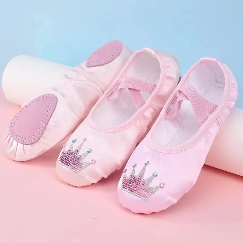 Children's Dance Shoe Soft Sole Practicing Cat Claw Satin Embroidery Ballet Body Yoga Girl Indoor Gymnastics Shoes