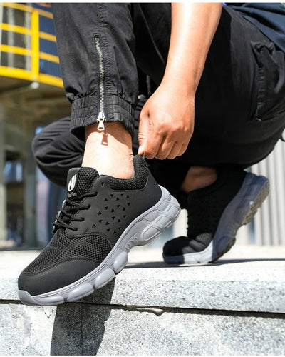Men's Safety Shoes Comfortable Non-Slip Work Shoes Lightweight Breathable Safety Toe Casual Sneakers for Construction Site Black