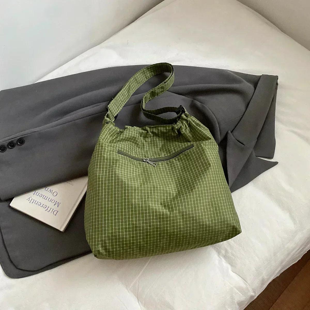 Handbags for women. Leisure big bag female 2025 new fashion cloth shoulder large capacity tote commuter messenger