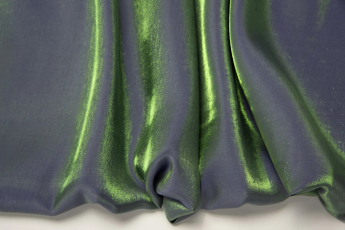 Colorful Gradient Reflective Fabric By The Meter for Dress Shirt Hanfu Handmade DIY Sewing Mermaid Texture Cloth Smooth Pink