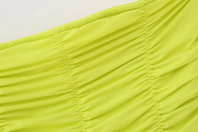 2025 New Women's Swimwear Ruched Design Swimsuit Sexy Beach Style Fashionable and Beautiful