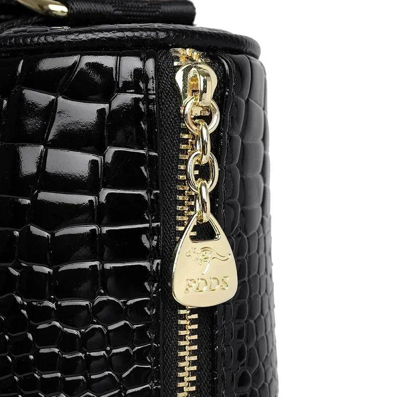 2024 luxury designer large capacity handbag women bags high quality messenger bag leather casual shoulder crossbody