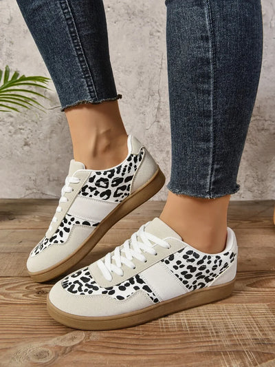 Women Sneakers 2025 New Fashion Luxury Designer Shoes for Women Brand Classical Outdoor Sneakers Casual Women Zapatos De Mujer