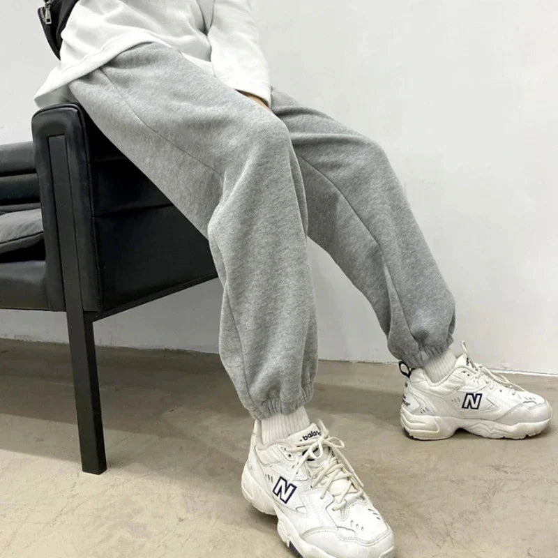 Men's Athletic Trainning Joggers Casual Loose Fit Sweatpants Spring Fall Fleece Lined Pants Elastic Waist Drawstring Trousers