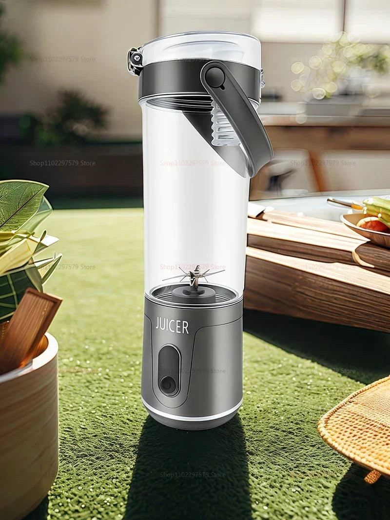 Portable Blender 600ML Electric USB Rechargeable Juicer for Smoothies Fruits Personal Mini Juicer for Travel Outdoor Fitness