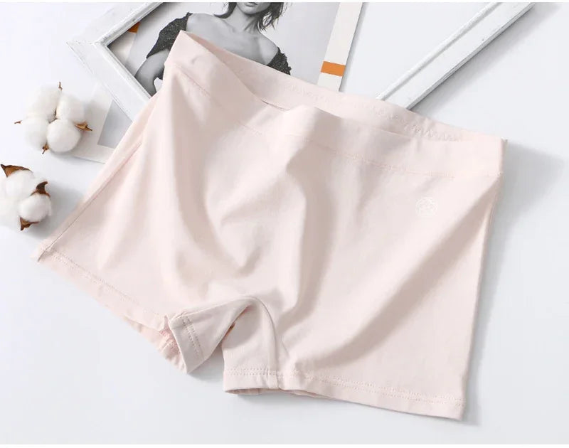 Women Boxers Underwear Cotton Breathable Ladies Safety Short Pants Female Seamless Underpants Solid Cozy Boyshorts Sexy Lingerie