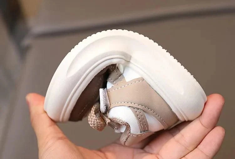 Children's Sports Shoes Girls 2025 Spring Autumn New Leather Shoes PU Leisure Soft Soled Boys Sneakers Baby Girl Casual Shoes