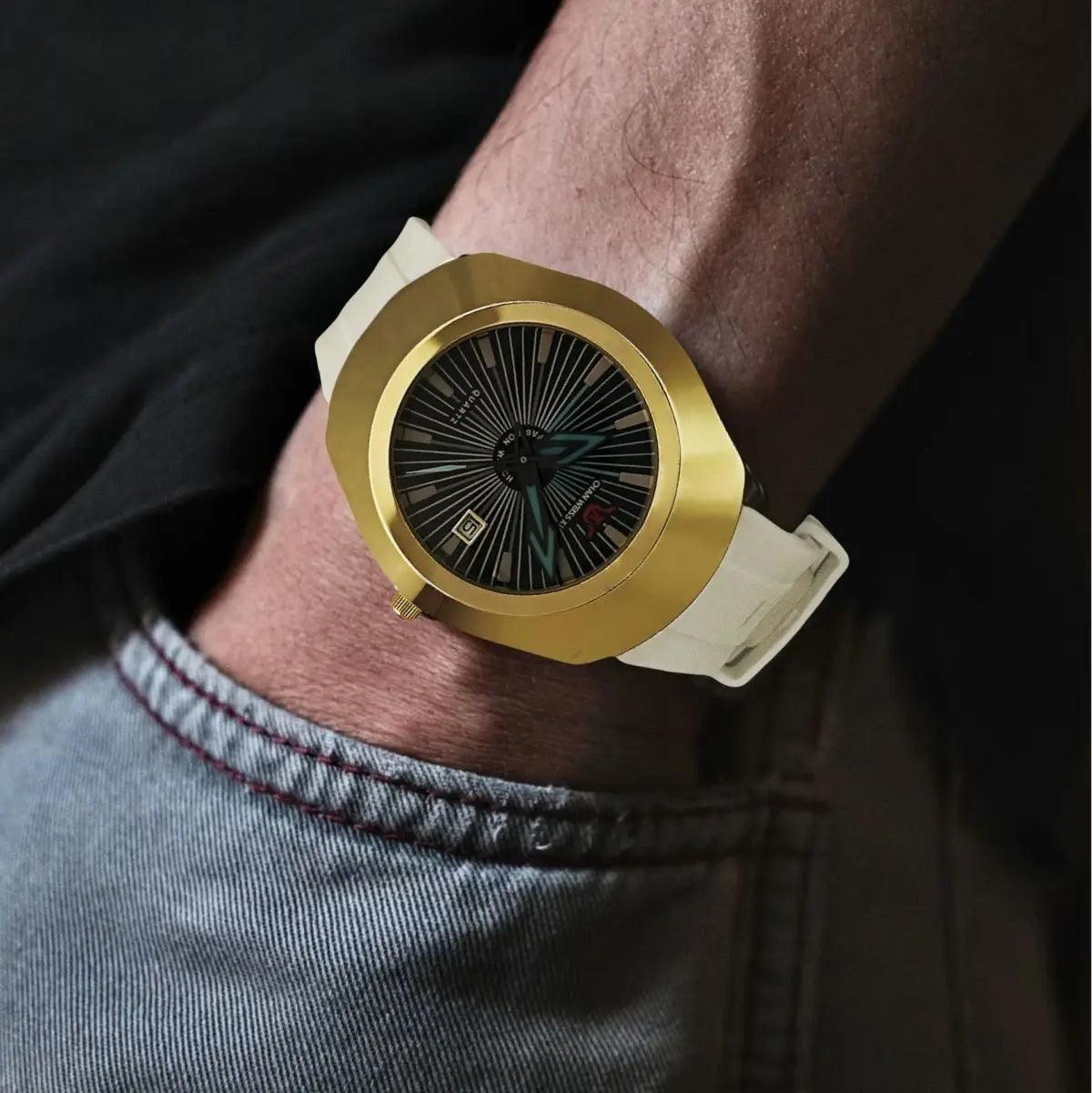 Premium high-end fashion quartz men’s watch – waterproof date display comfortable imported rubber strap