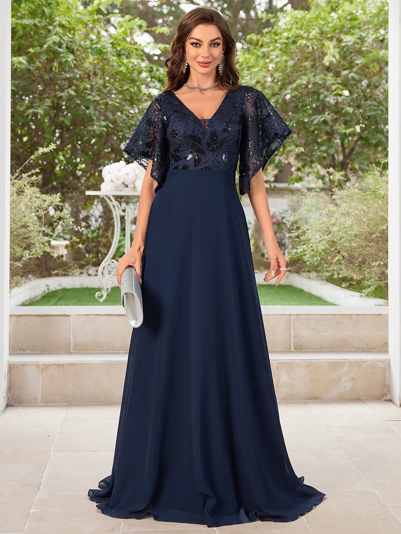 UNITHORSE V-neck Beaded Embroidered Paneling Chiffon Maid of Honor Dance Dress Elegant Bridal Party Gown