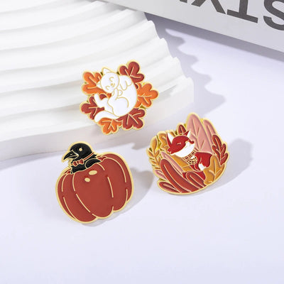 Thanksgiving Cute Cat Fox Lying On Maple Leaves Enamel Pins Cartoon Crow Pumpkin Metal Brooches Lapel Badge Jewelry Friends Gift