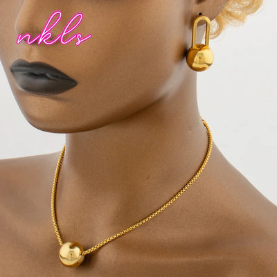 Fashion Bead Pendant Jewelry For Women Clip Earrings Set Gold Color Necklace Daily Wear Trendy Banquet Jewelry Accessories