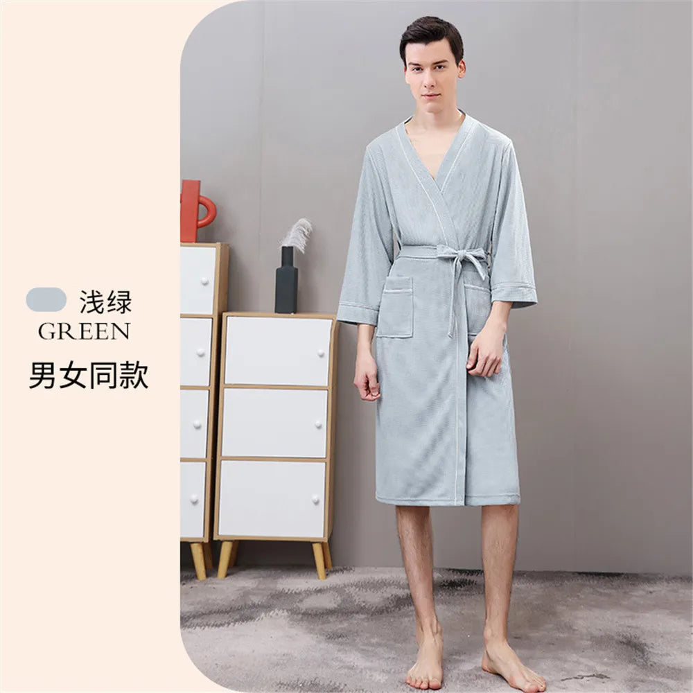 Waffle Patterned Bathrobe High Quality Water Absorption and Quick Drying Bathrobe for Couples