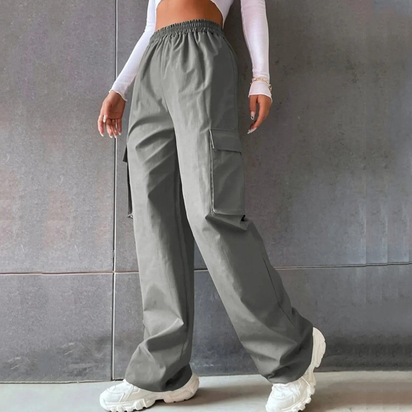 Women's Wide Leg Cargo Pants with Solid Flap Pockets and Loose Fit