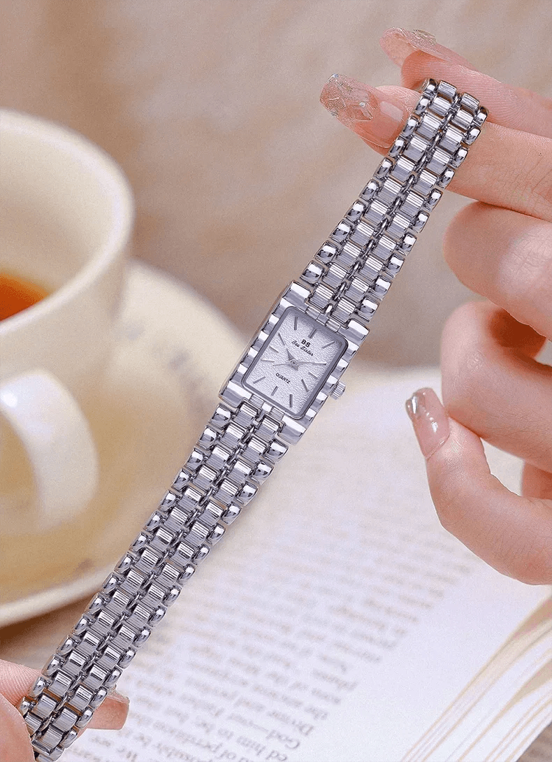 Luxury ladies’ watch retro elegant gold silver small square high quality watchchain gift watches for women