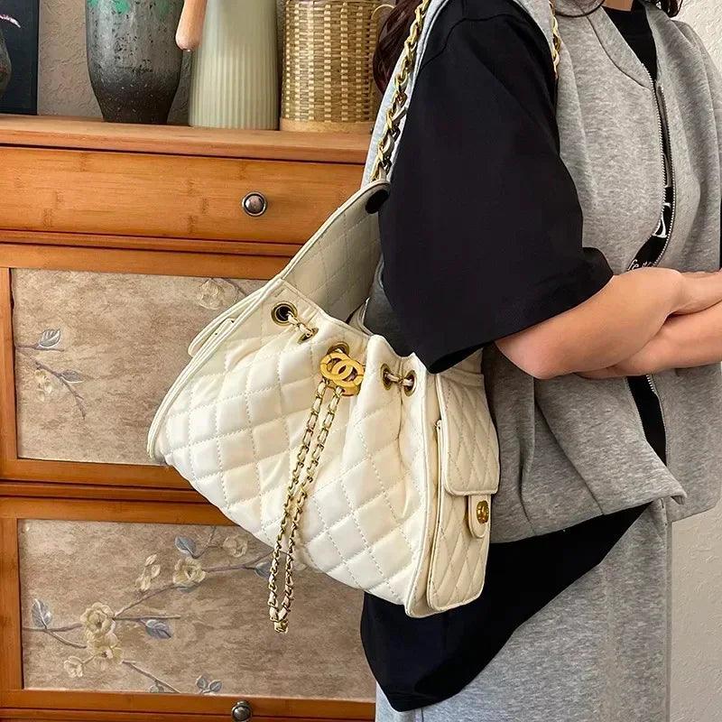 Famous designer inspired elegant tote bag: women’s spacious leather handbag with shoulder straps luxury ladies