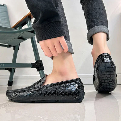 New Loafers Men Handmade Leather Dress Shoes Man Driving Flats Slip on Luxury Comfy Moccasins Black Party Shoes for Men